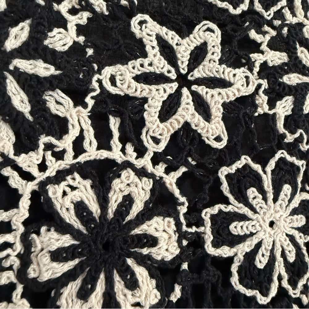 Zara Black and White Floral Lace Mini Dress - Picture 5 of 12